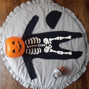 Halloween pajamas - 18 months